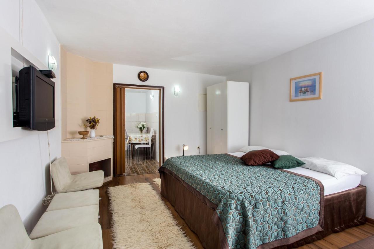 Apartments Djurkovic Mlini Eksteriør bilde