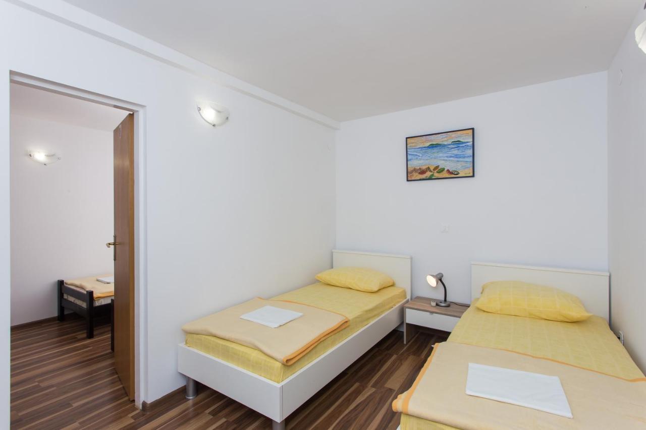 Apartments Djurkovic Mlini Eksteriør bilde